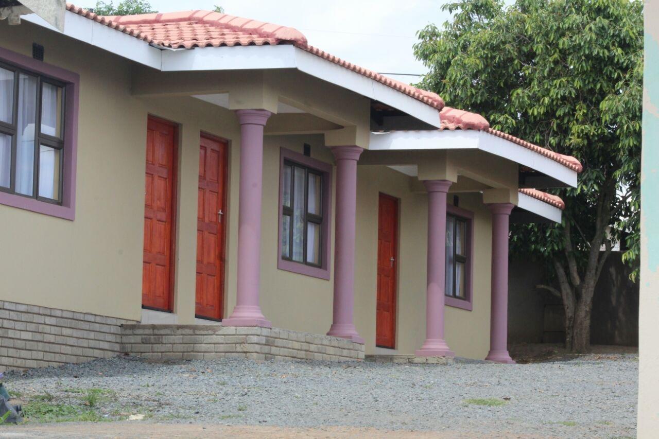 Ulundi Mbopha Guest House מראה חיצוני תמונה